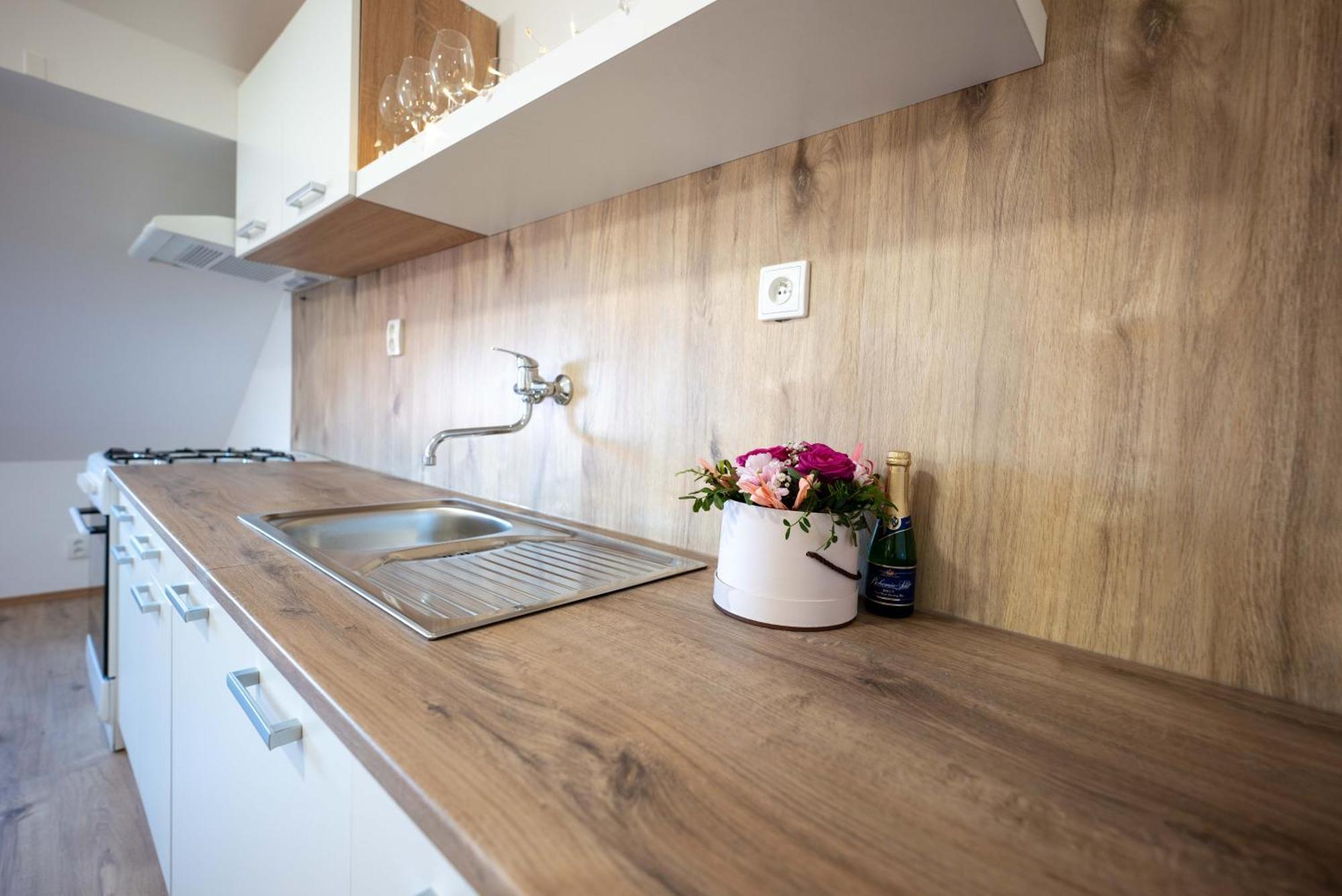 Papi Apartman Valtice Exterior foto